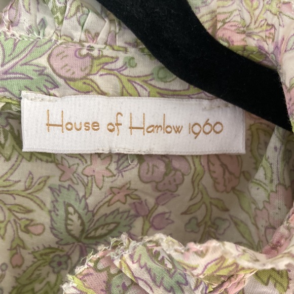 NWT House of Harlow 1960 Cap Sleeve High Neck Pleated Blouse Size S - Picture 4 of 7